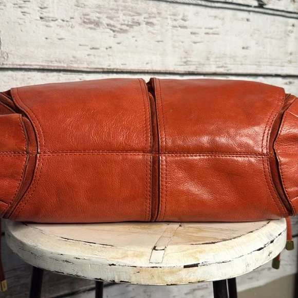 Coach Flagship Chelsea Curry Orange Leather Shoulder Bag - Picture 10 of 16